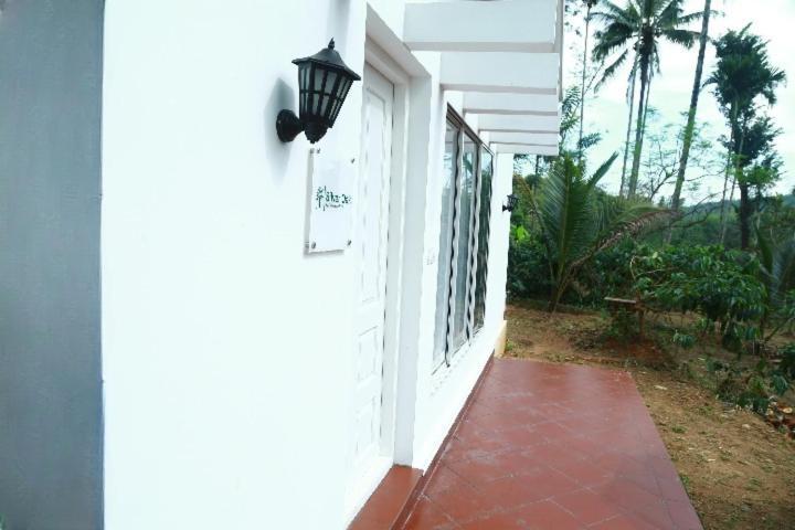 Silver Oak By Exuberance Stays วายานาด ภายนอก รูปภาพ